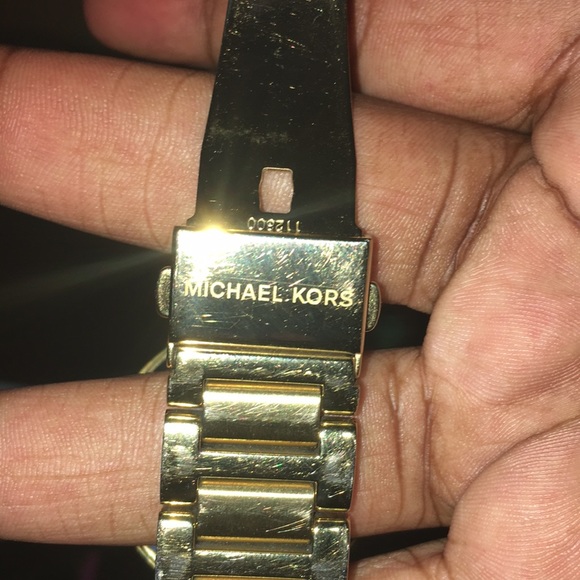 Watch - Picture 4 of 4